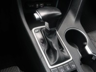 Kia Sportage  2.0 CRDi 