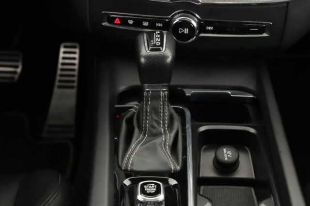 Volvo XC60  D5 AWD R-Design