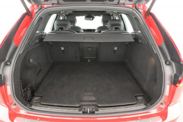 Volvo XC60  D5 AWD R-Design