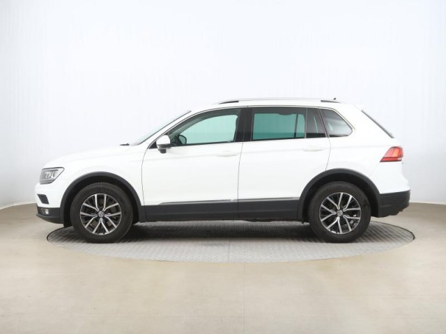 Volkswagen Tiguan  2.0 TSI Comfortline