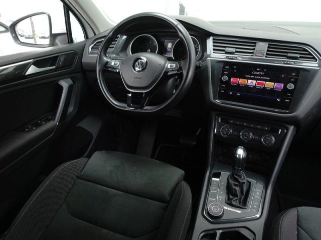 Volkswagen Tiguan  2.0 TSI Comfortline