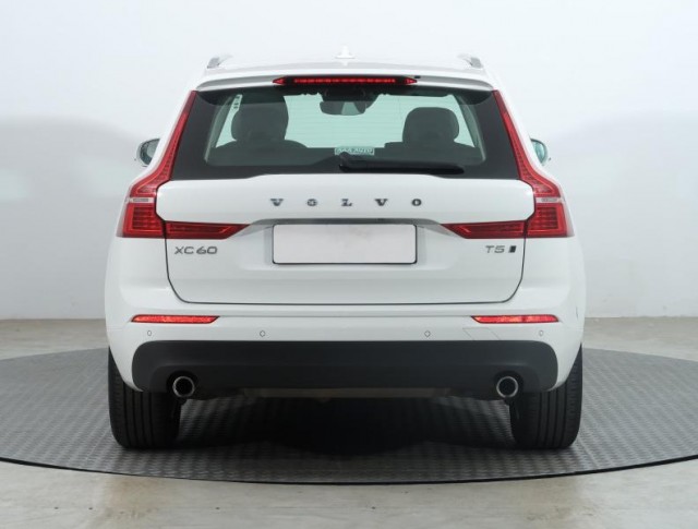 Volvo XC60  T5 AWD Base