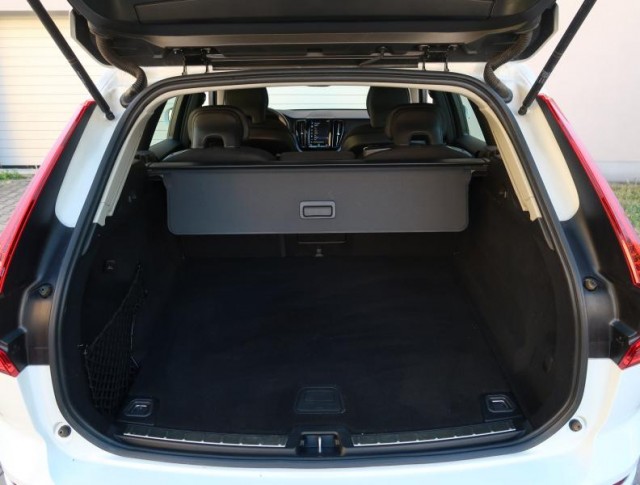 Volvo XC60  T5 AWD Base