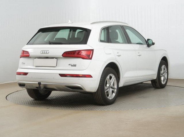 Audi Q5  40 TDI 