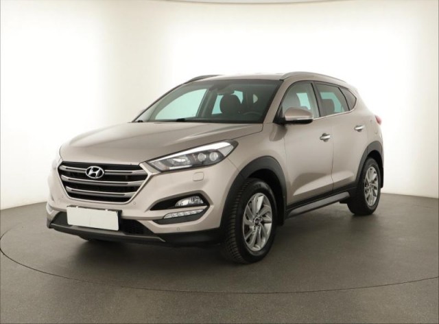 Hyundai Tucson  2.0 CRDi 