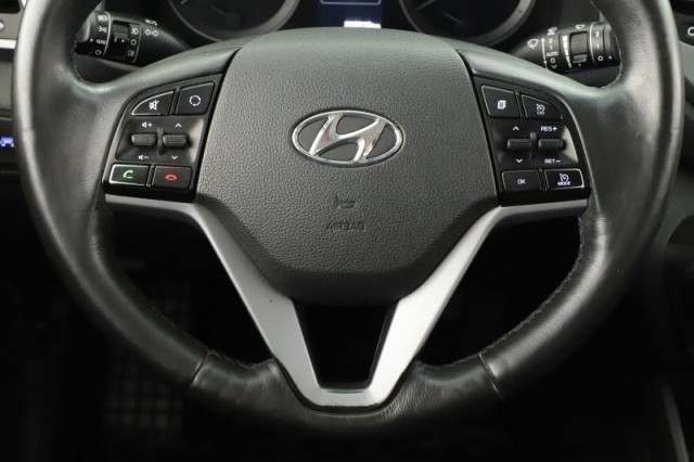 Hyundai Tucson  2.0 CRDi 