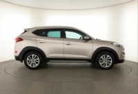 Hyundai Tucson  2.0 CRDi 