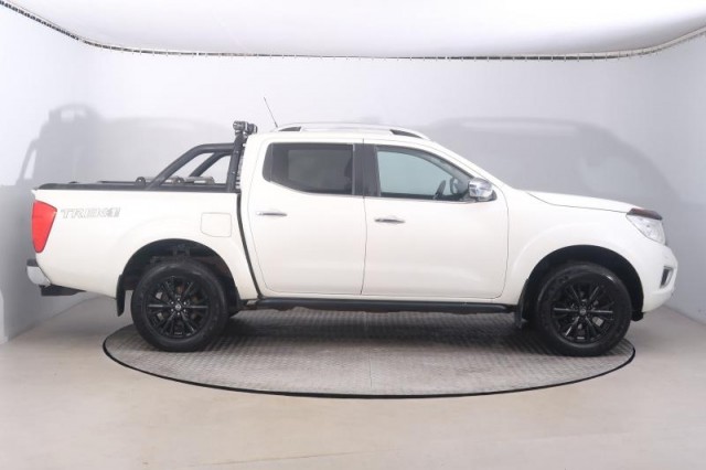 Nissan Navara  2.3 dCi Trek -1°