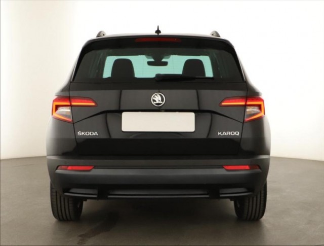 Škoda Karoq  1.0 TSI Ambition