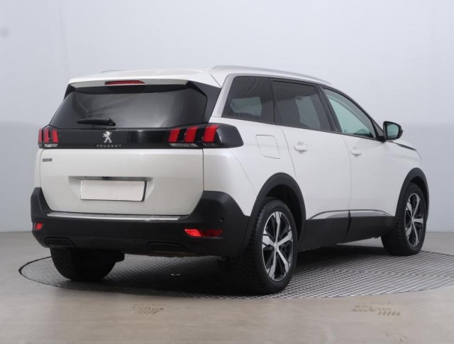 Peugeot 5008  1.6 BlueHDi Premium