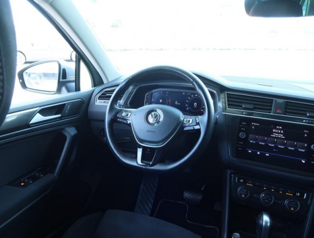 Volkswagen Tiguan  2.0 TDI R-Line
