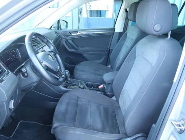 Volkswagen Tiguan  2.0 TDI R-Line