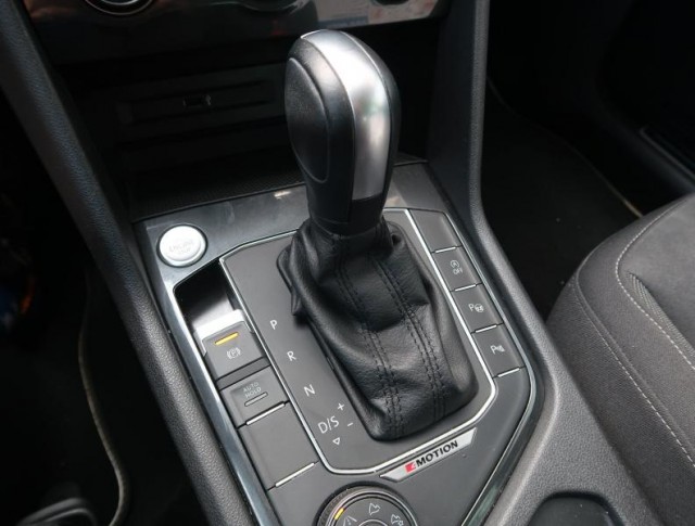 Volkswagen Tiguan  2.0 TDI R-Line