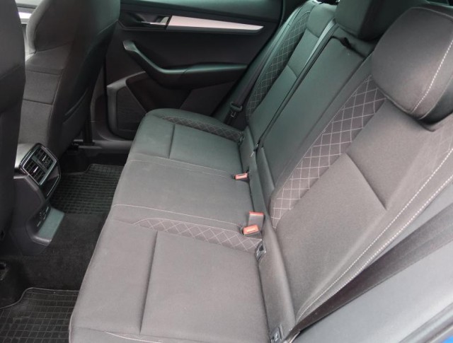 Škoda Karoq  1.6 TDI Ambition