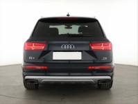 Audi Q7  3.0 TDI S-Line