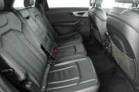 Audi Q7  3.0 TDI S-Line