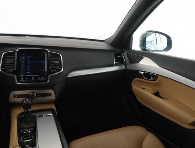 Volvo XC90  D5 AWD Momentum