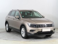 Volkswagen Tiguan  2.0 TSI 