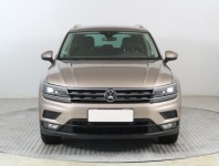 Volkswagen Tiguan  2.0 TSI 