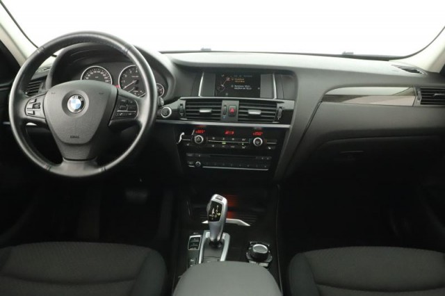 BMW X3  xDrive20i Selection