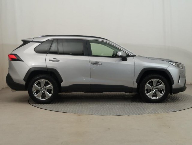 Toyota RAV 4  2.5 Hybrid 