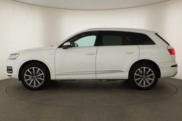 Audi Q7  3.0 TDI 