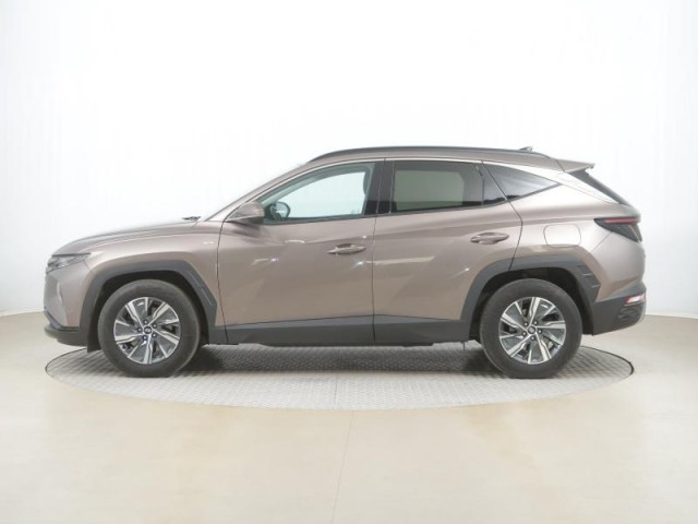 Hyundai Tucson  1.6 T-GDI 48V MHEV Smart
