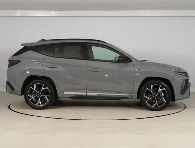 Hyundai Tucson  1.6 T-GDI 48V MHEV 