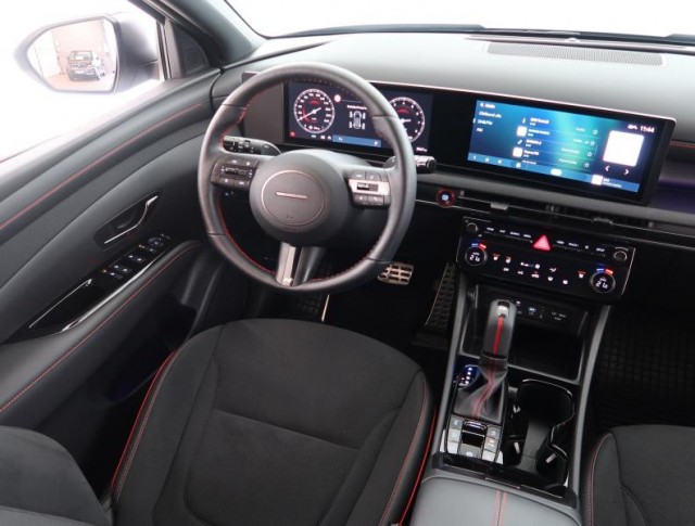 Hyundai Tucson  1.6 T-GDI 48V MHEV 