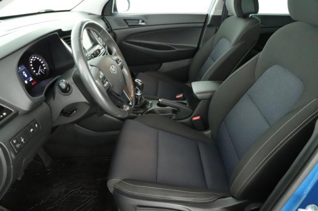 Hyundai Tucson  1.7 CRDi Trikolor