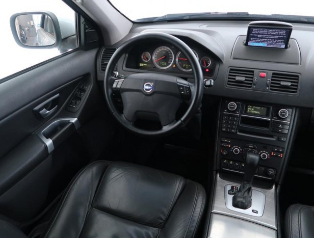 Volvo XC90  D5 Summum