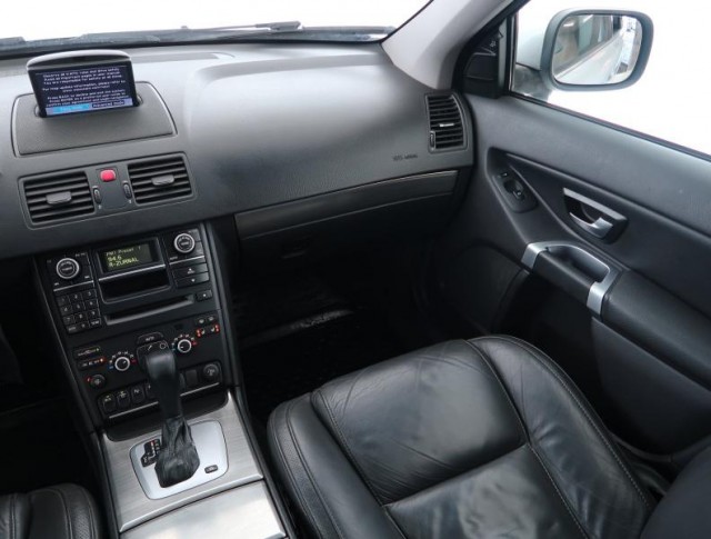 Volvo XC90  D5 Summum