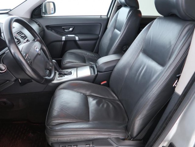 Volvo XC90  D5 Summum