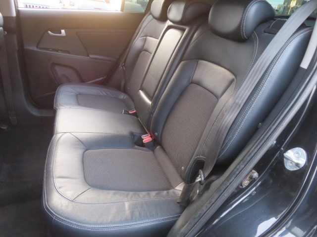 Kia Sportage  1.7 CRDi 