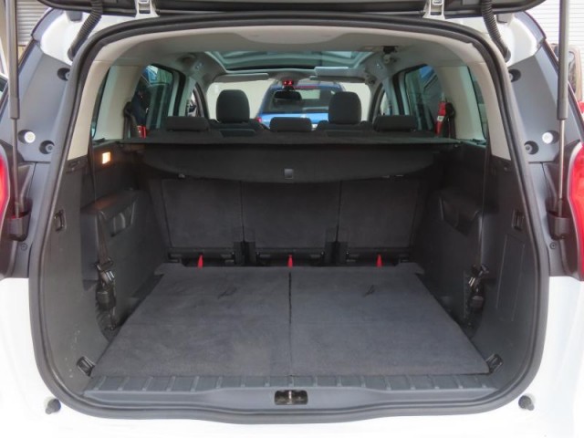 Peugeot 5008  1.6 BlueHDi 