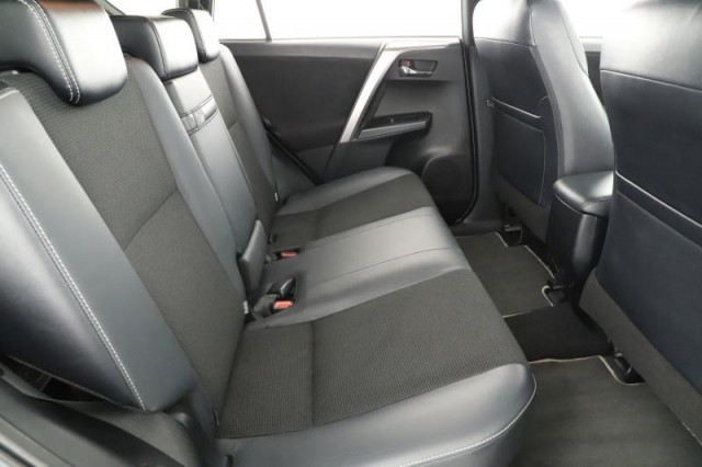 Toyota RAV 4  2.5 Hybrid 