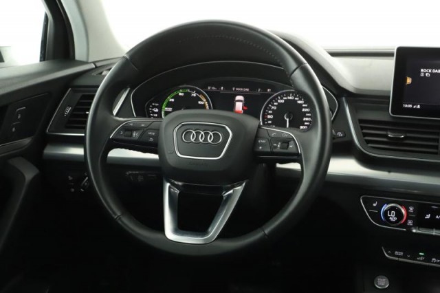 Audi Q5  50 TFSI e S line