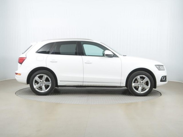 Audi Q5  2.0 TDI 