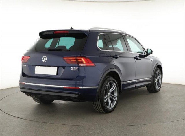 Volkswagen Tiguan  2.0 TDI R-Line