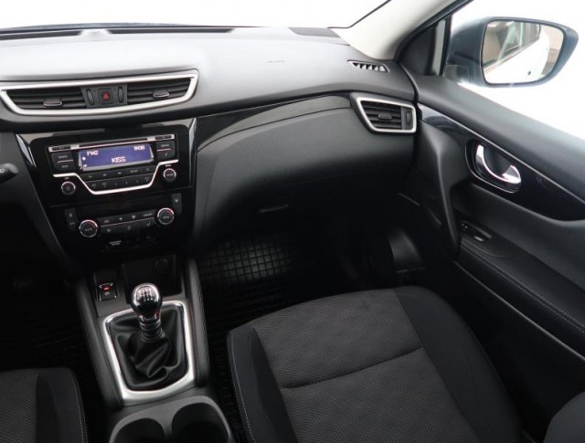 Nissan Qashqai  1.6 DIG-T Acenta