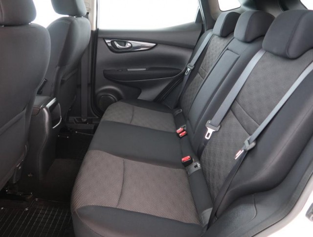 Nissan Qashqai  1.6 DIG-T Acenta