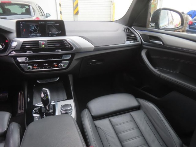 BMW X3  xDrive20d 