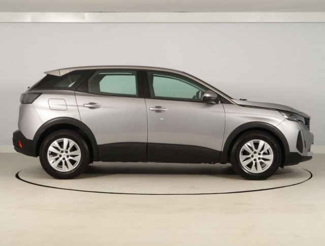 Peugeot 3008  1.5 BlueHDi Active
