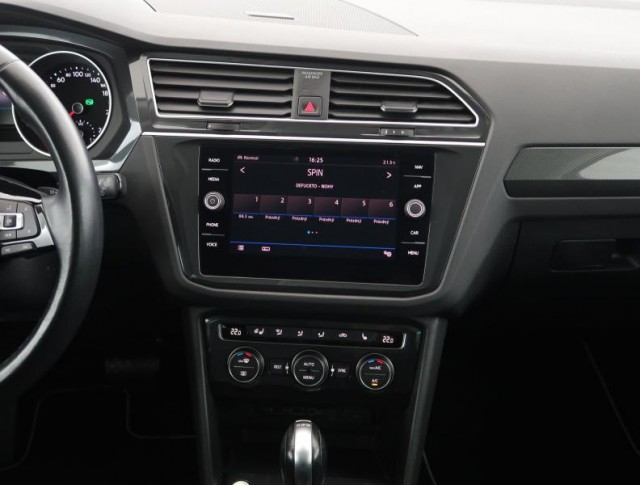 Volkswagen Tiguan  2.0 TDI 