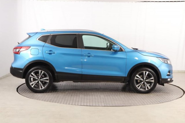 Nissan Qashqai  1.2 DIG-T 