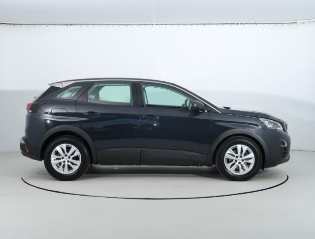 Peugeot 3008  1.2 PureTech 