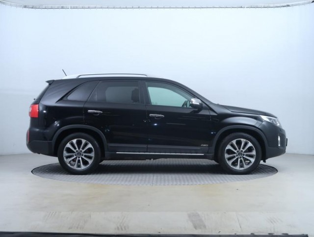 Kia Sorento  2.2 CRDi 