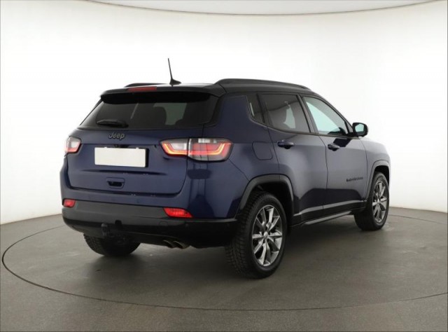 Jeep Compass  1.3 T-GDI 