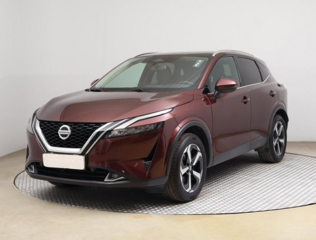 Nissan Qashqai  1.3 DIG-T MHEV 