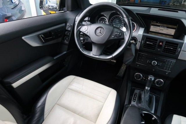 Mercedes-Benz GLK  320 CDI 